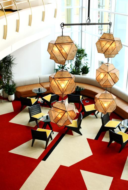 Hotel The